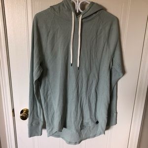 Under Armour pullover